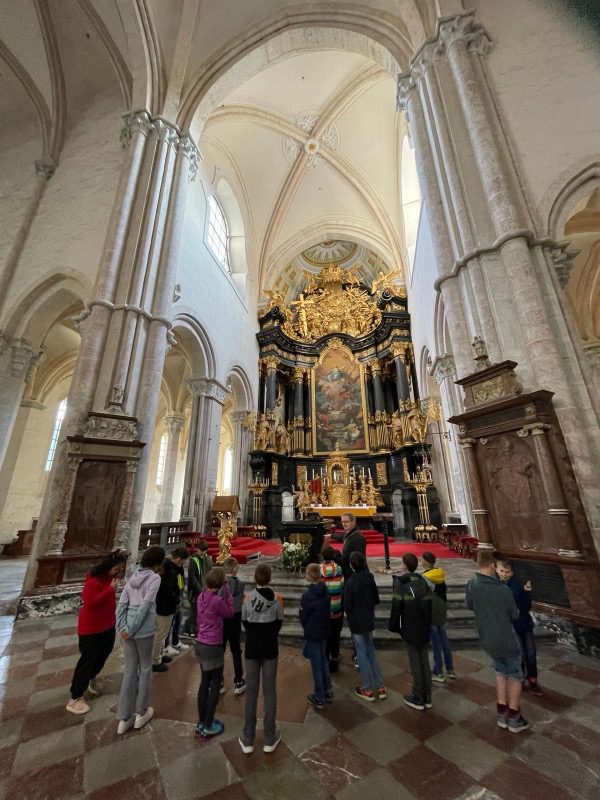 PHOTO-2024-04-14-14-02-48 4